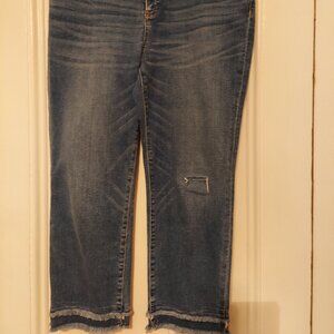 NWOT Chico's So Slimming Girlfriend Slim Leg Denim Crop Jeans size 1.5 (10)